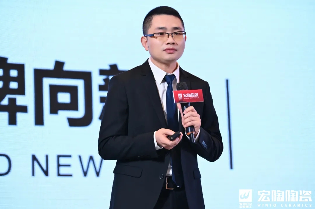 ag亚娱集团销售副总司理曹俊