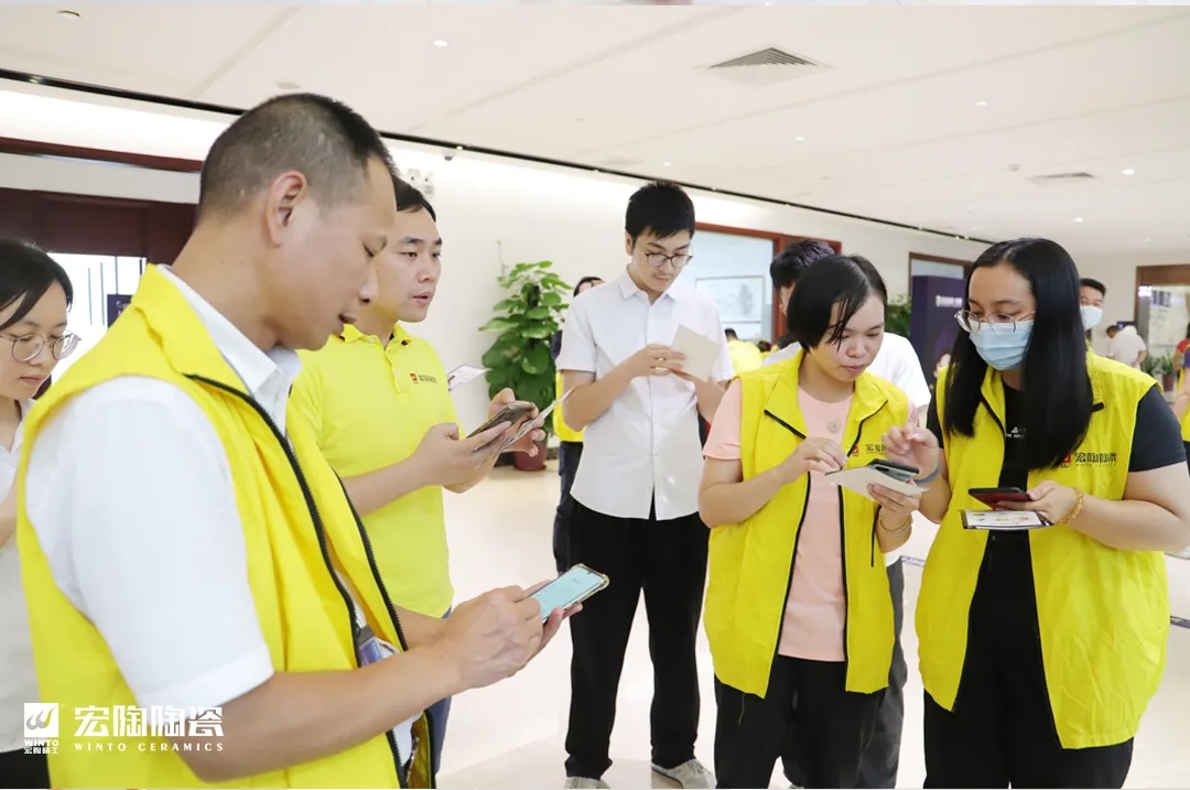 2021ag亚娱集团陶瓷中秋游园会现场图